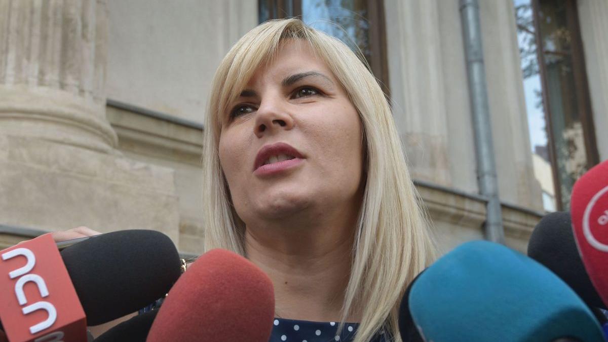 elena udrea ramane in inchisoare ziua de nastere fiica copiii romaniei
