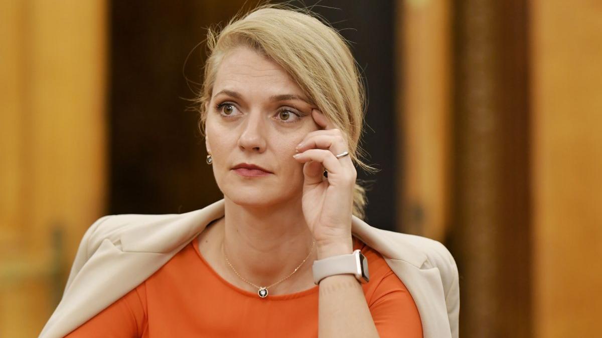 alina gorghiu intalnire omolog italian fugari romani extradati