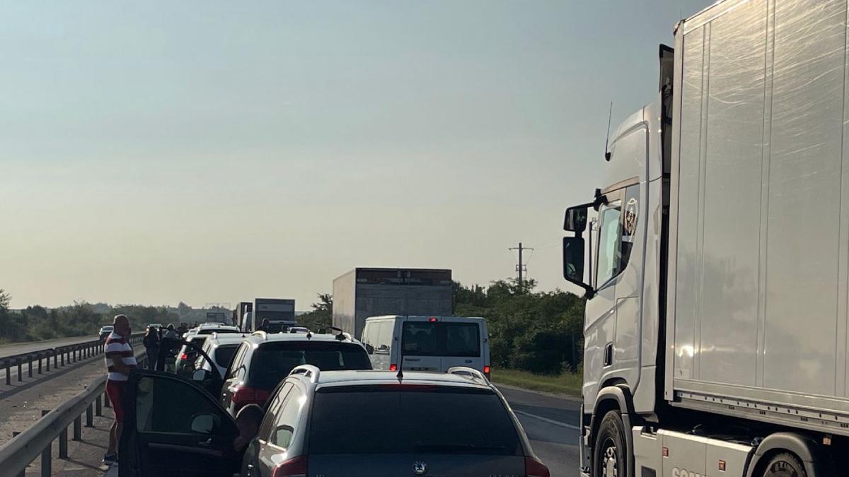 autostrada a1 coloana masini