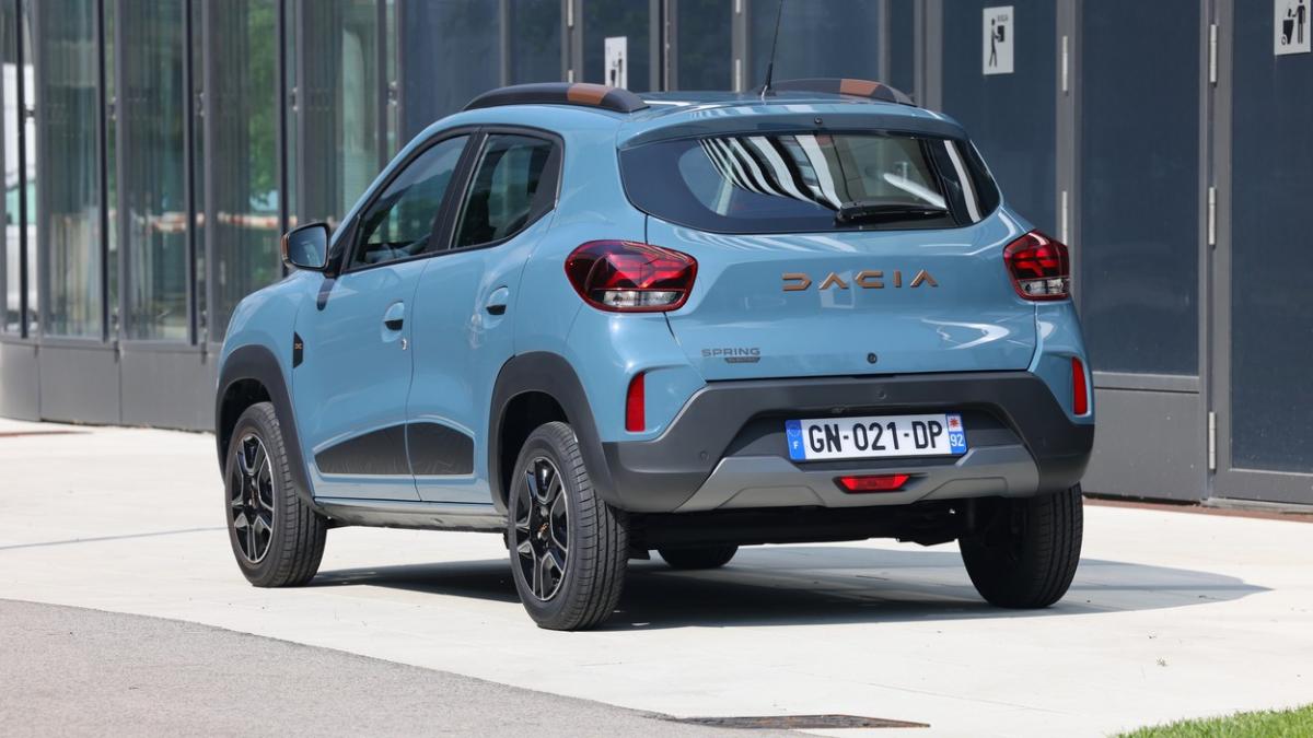 vanzari masini electrice dacia spring