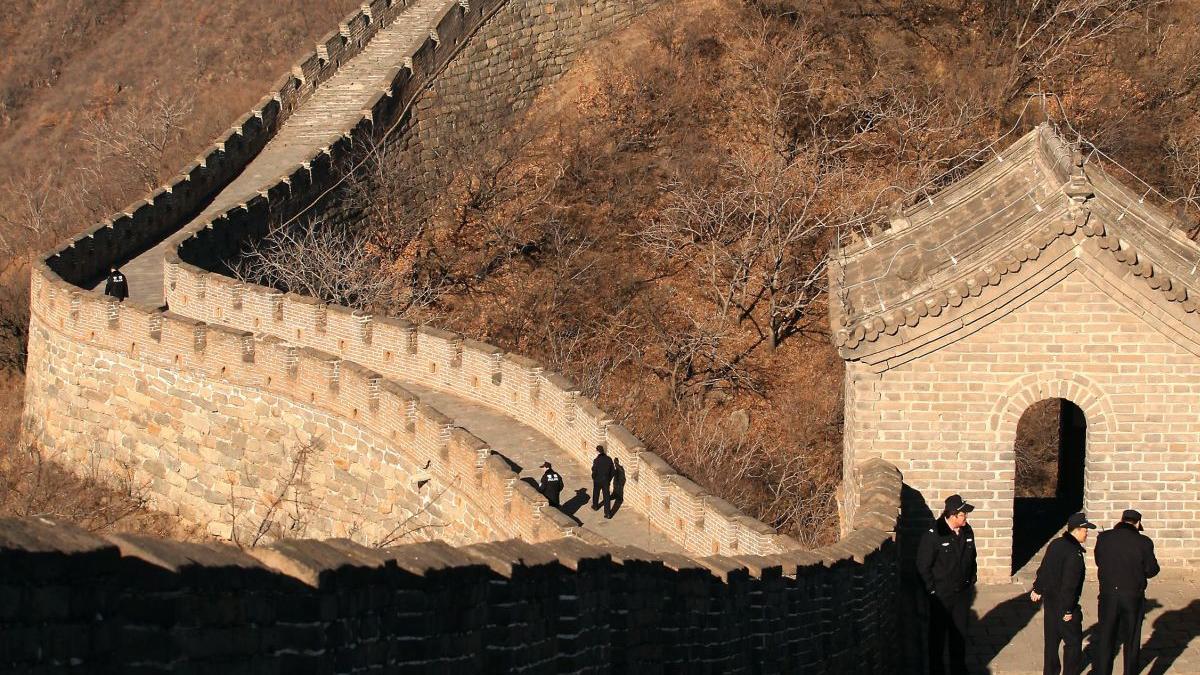 dorel partenera spart marele zid chinezesc drum munca