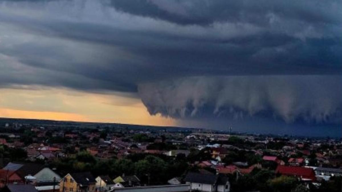 elena mateescu anm prognoza meteo vremea in romania ploi si vijelii