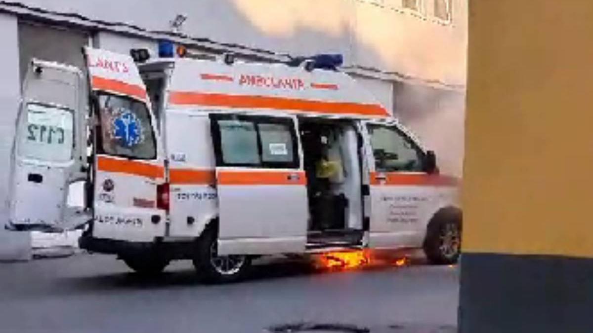 incendiu ambulanta spital constanta
