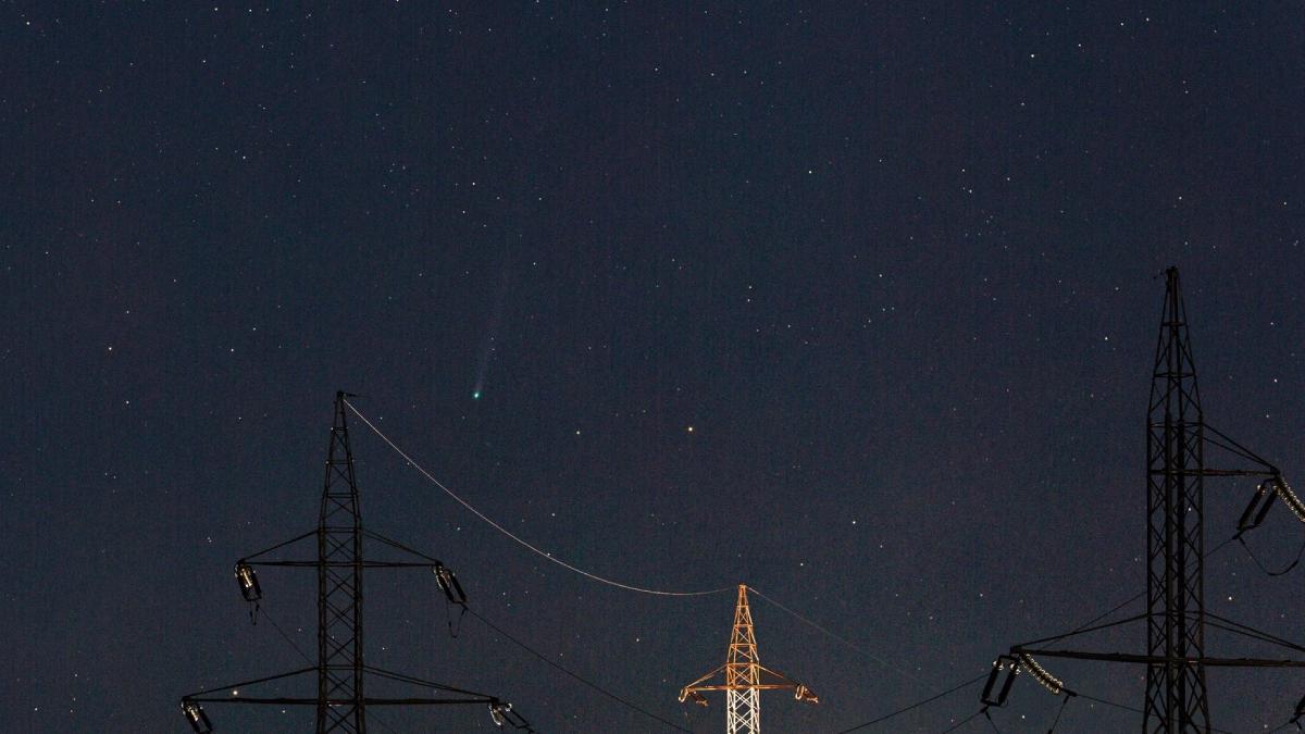 spectacol astronomic cerul romaniei cometa nishimura