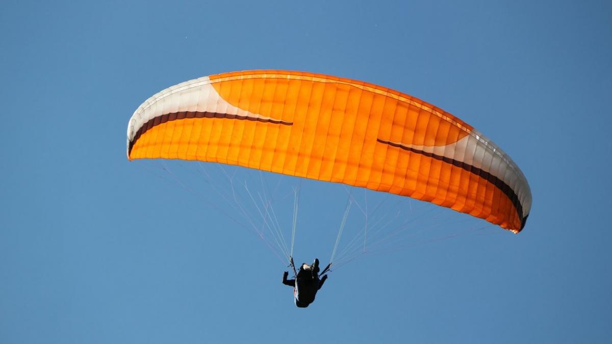 barbat ranit parapanta arges stoenesti