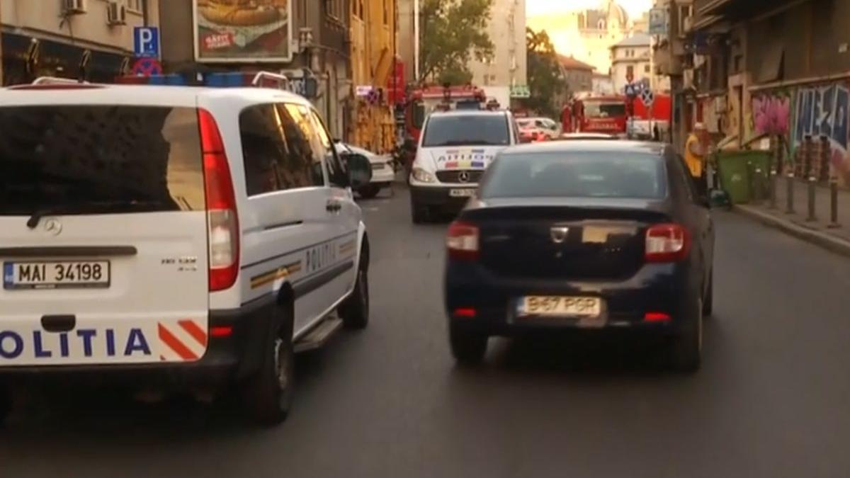 trebuia intervenit in forta liviu chesniou psiholog barbat ameninta se arunca de la etaj