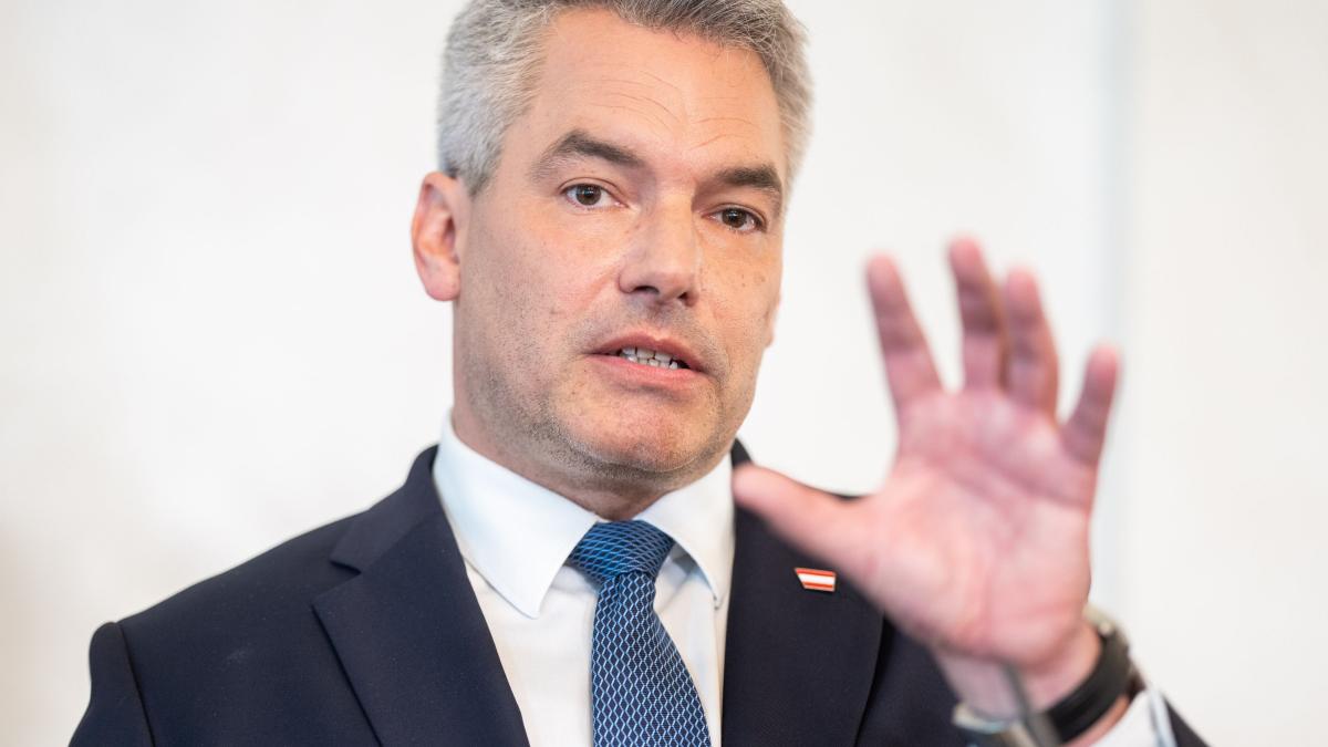 imagini virale premierul austriei schengen