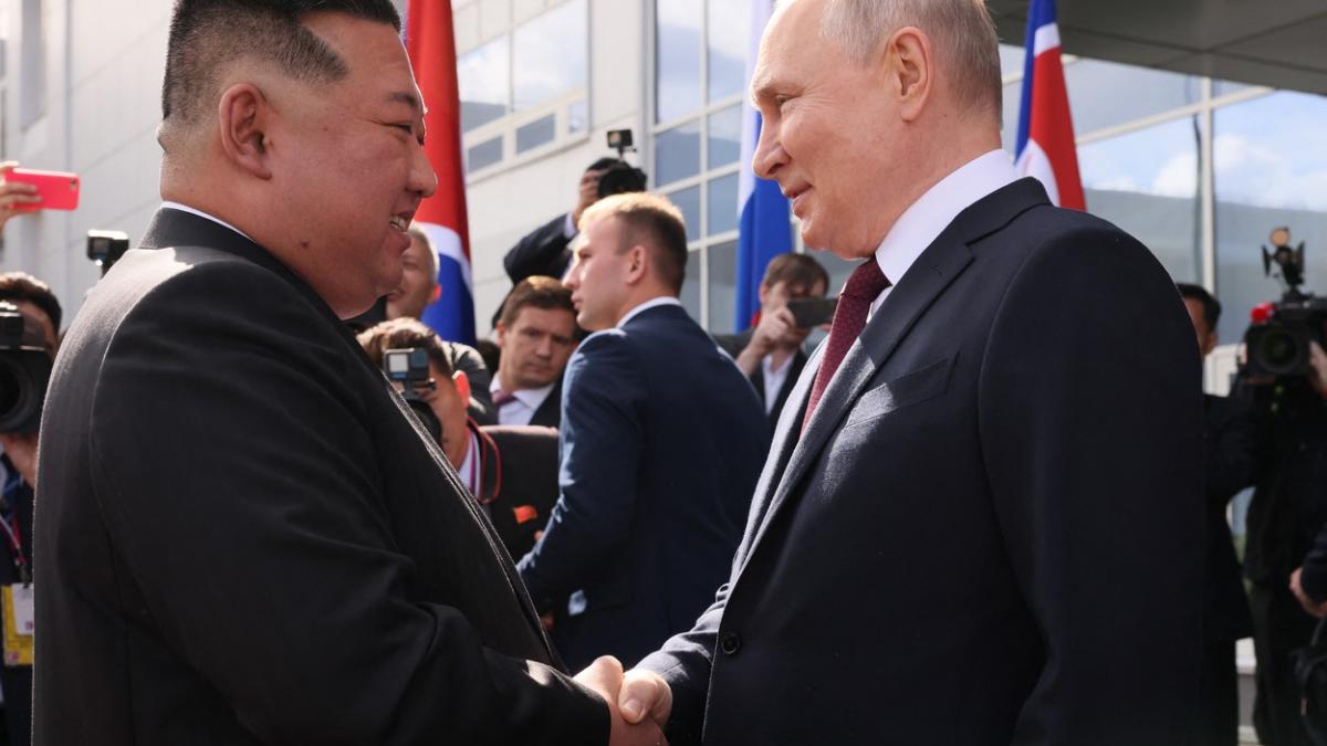 vladimir putin kim jong cosmodrom vostochny rusia