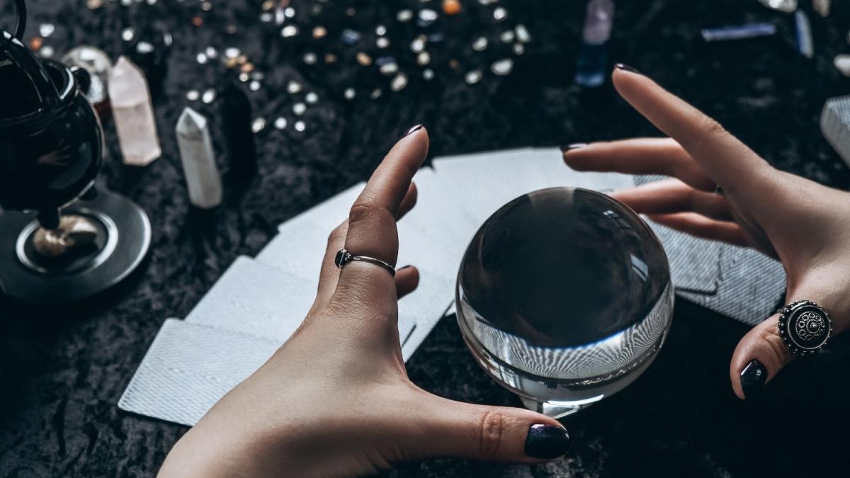 o judecatoare a pierdut 30 000 dupa ce a apelat la serviciile unui clarvazator alba iulia