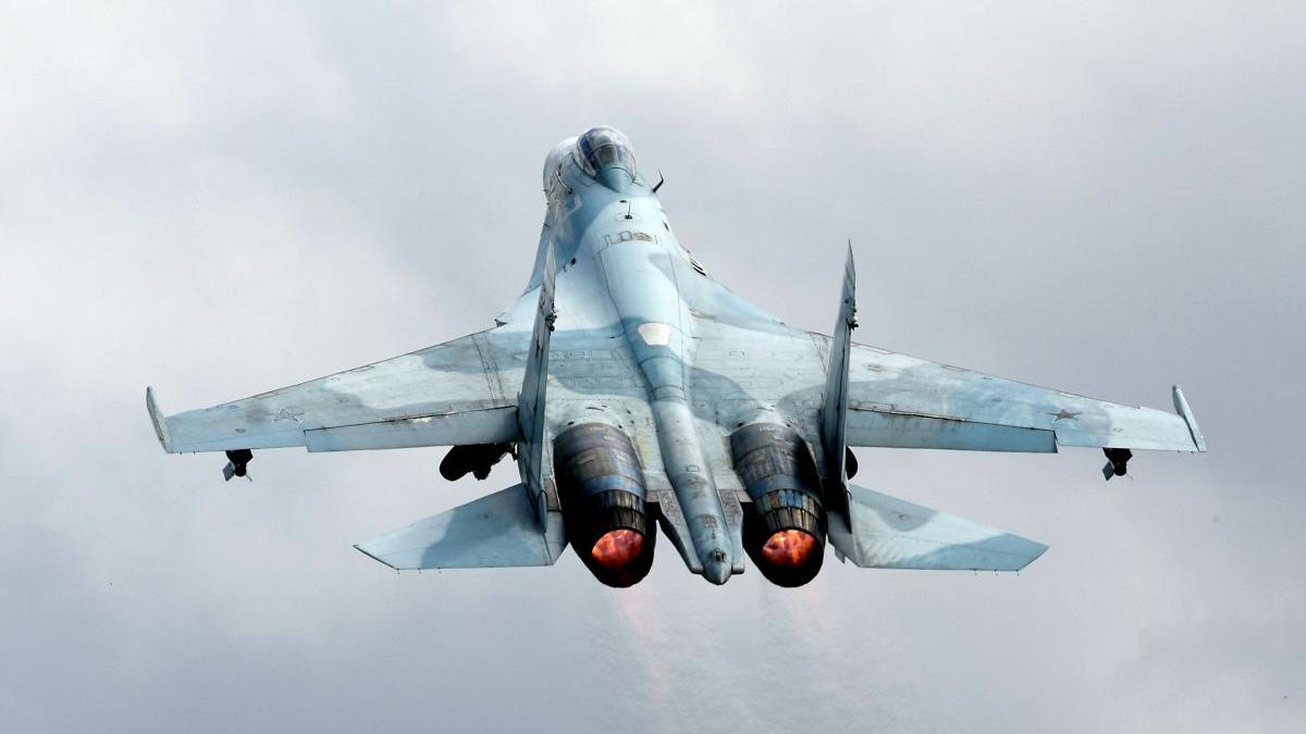 pilot avion vanatoare su 27 rus tras cu intentie aeronave militare britanice londra ascuns