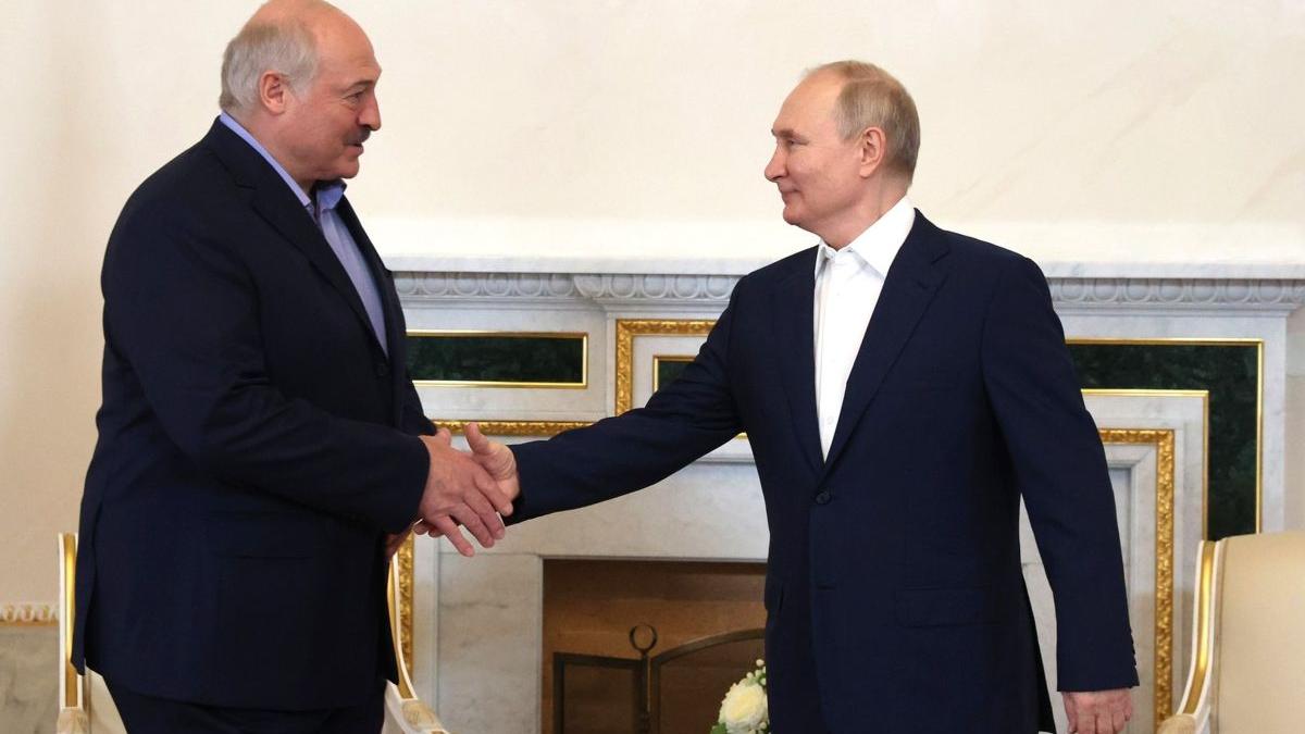 putin lukasenko criza ucraina parlament european lider belarus complice crimele rusiei