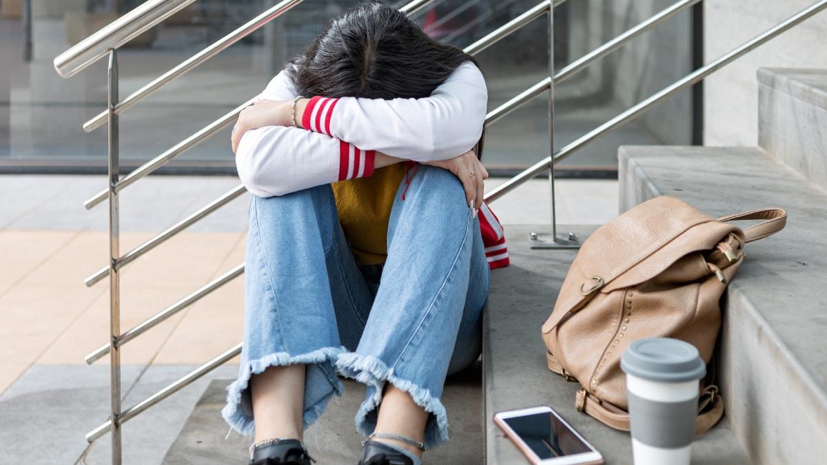 marturia fata minora avansuri indecente primar botoroaga din teleorman apel 112