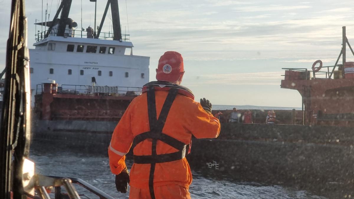 explozie nava marfa sulina 12 persoane evacuate