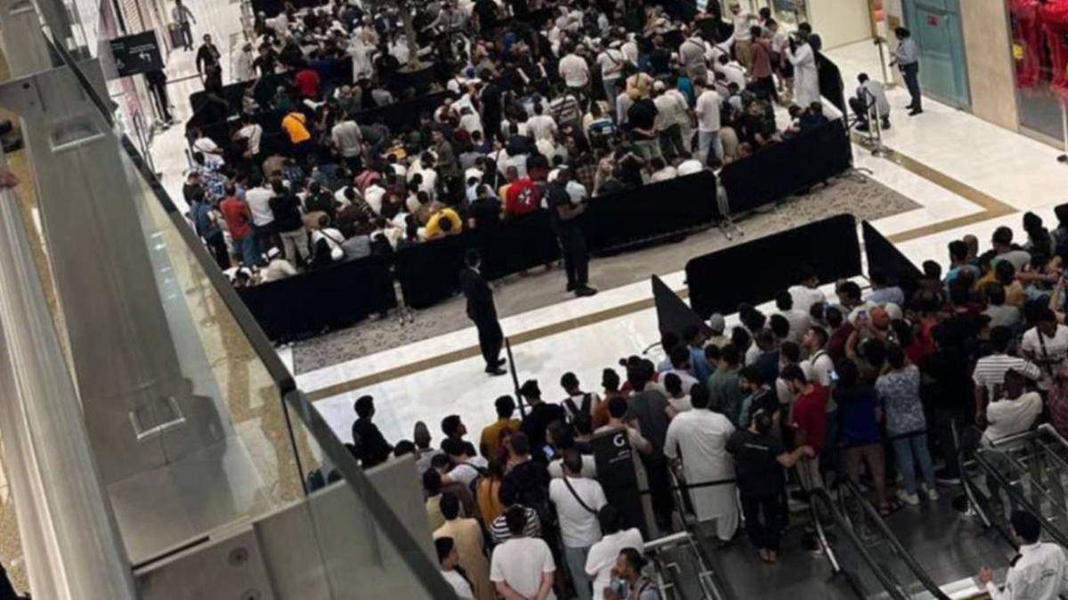 dubai mall iphone apple telefon