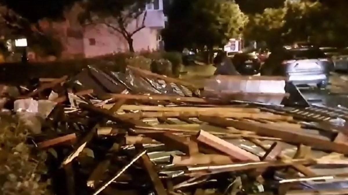 prapad craiova cod rosu ploi vijelii