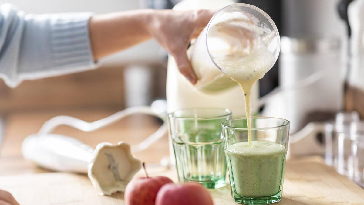 bauturi elimina toxine corp scapa kilograme consumat dimineata