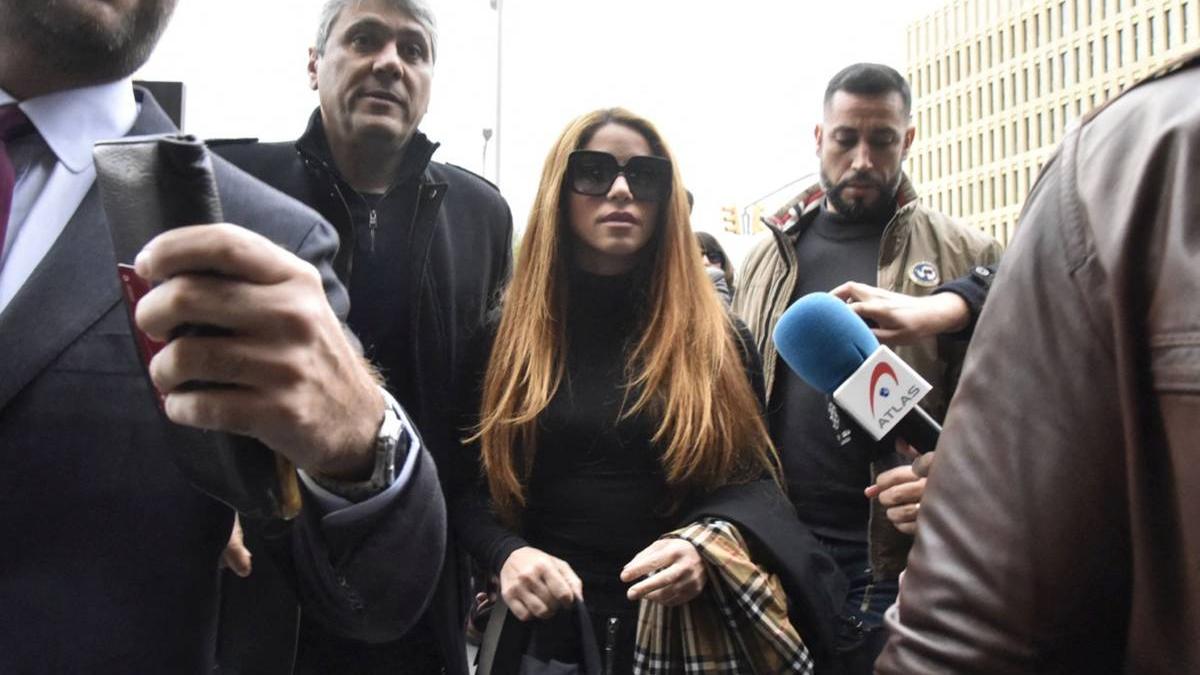 shakira frauda fiscala 14 milioane euro risc inchisoare 8 ani spania