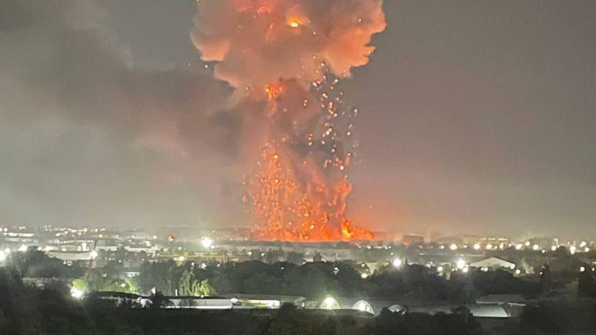 explozie depozit aeroport taskent uzbekistan unda de soc kilometri