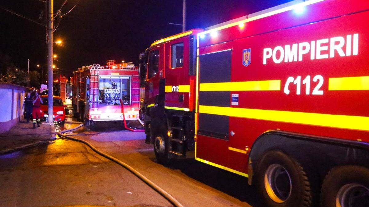 incendiu bucuresti depozit probe politia capitalei