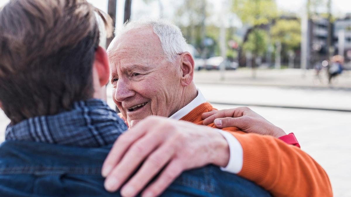 pensionar inselat tanar metoda imprietenirii cluj napoca ancheta politie