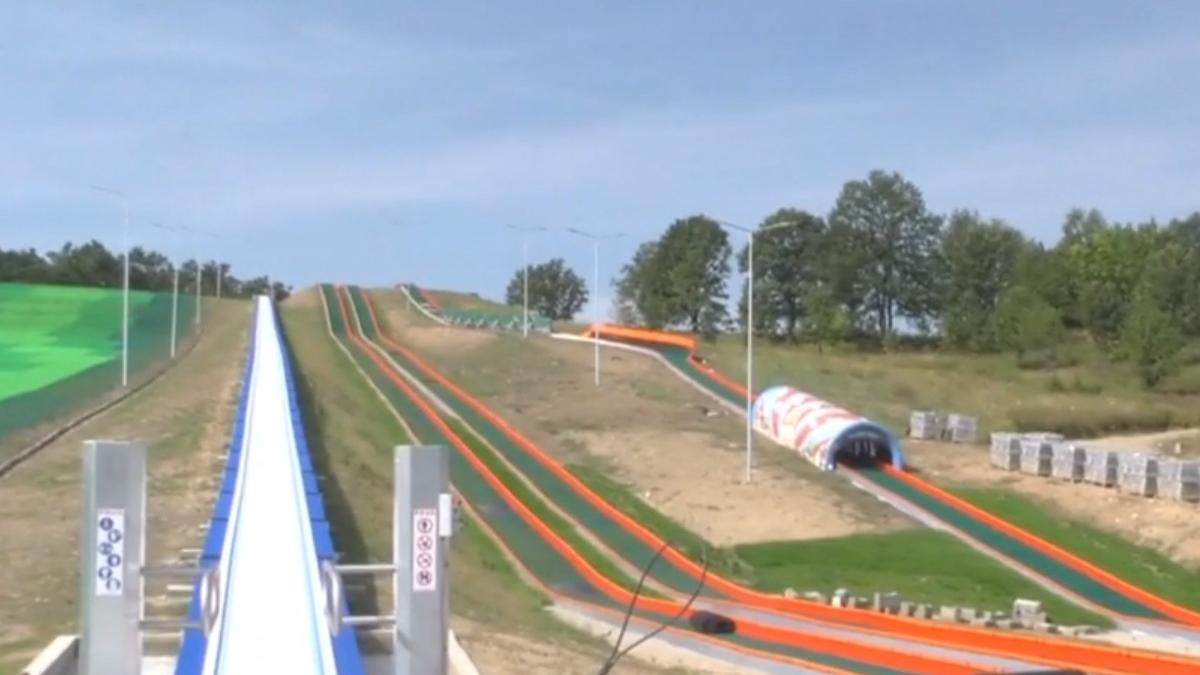 partie schi artificiala comuna arcan din gorj romania