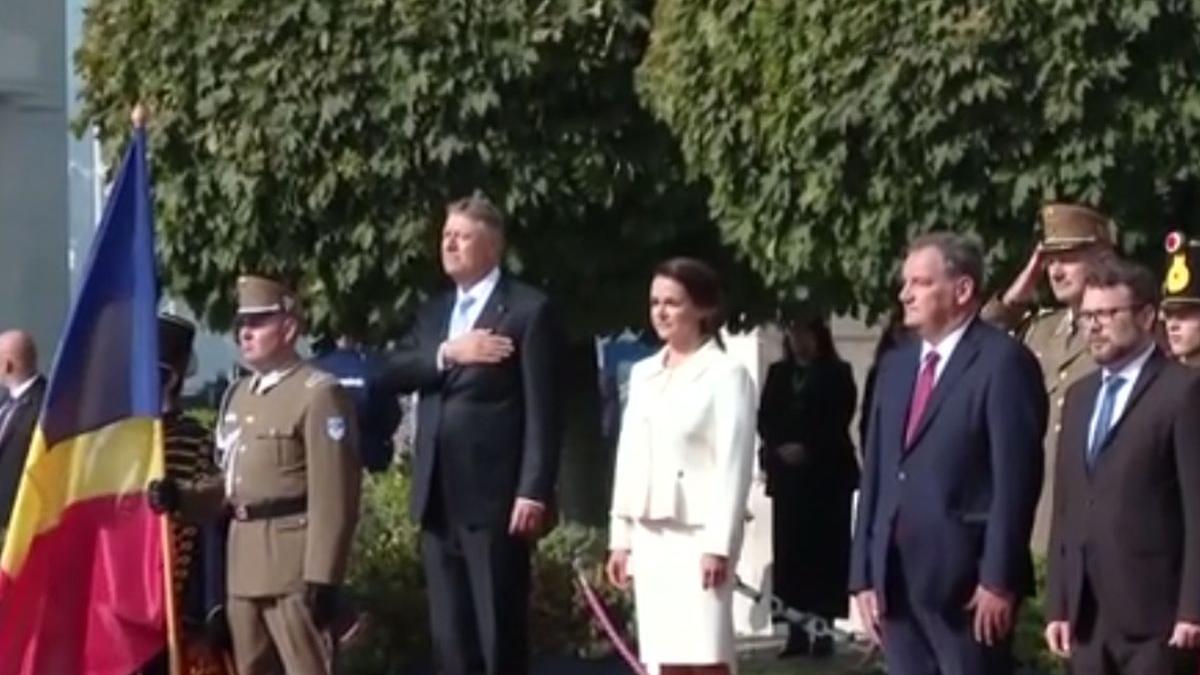 klaus iohannis intampinat presedinta ungariei budapesta prima vizita presedinte roman ungaria 14 ani