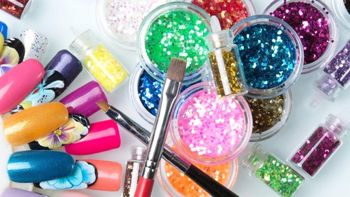 produsele cu sclipici interzise uniunea europeana oamenii au luat cu asalt magazinele