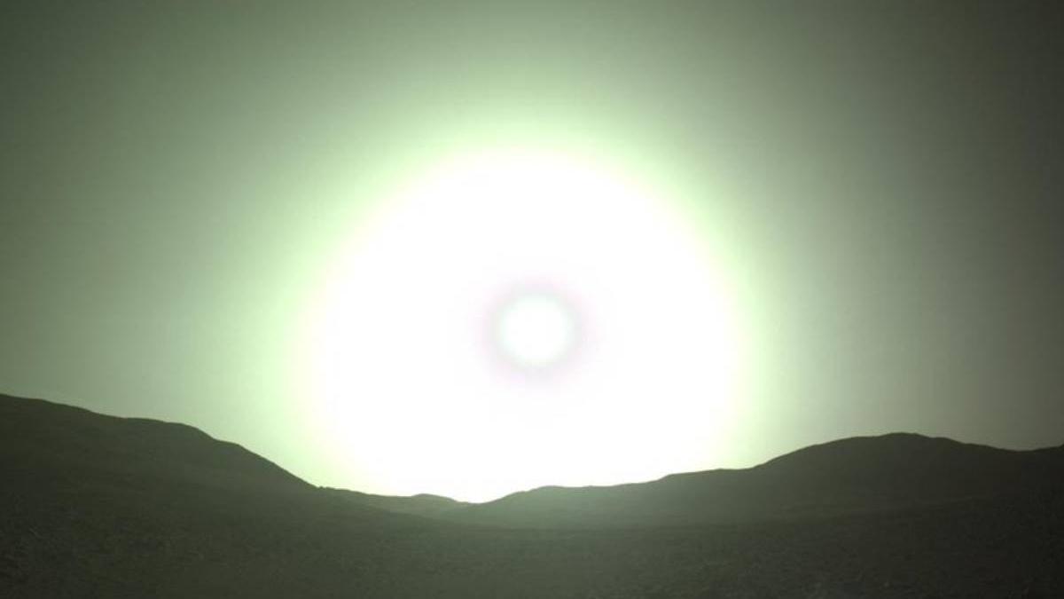 fenomen incredibil apus soare verde albastrui marte