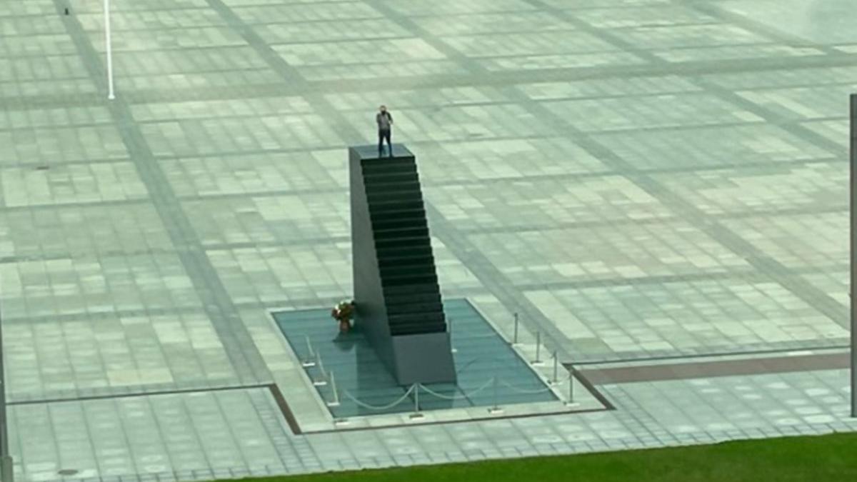 alerta bomba varsovia barbat