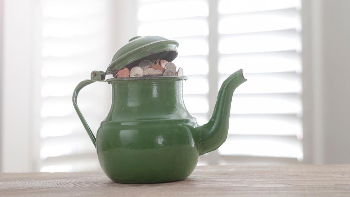 suma uriasa moneda 1999