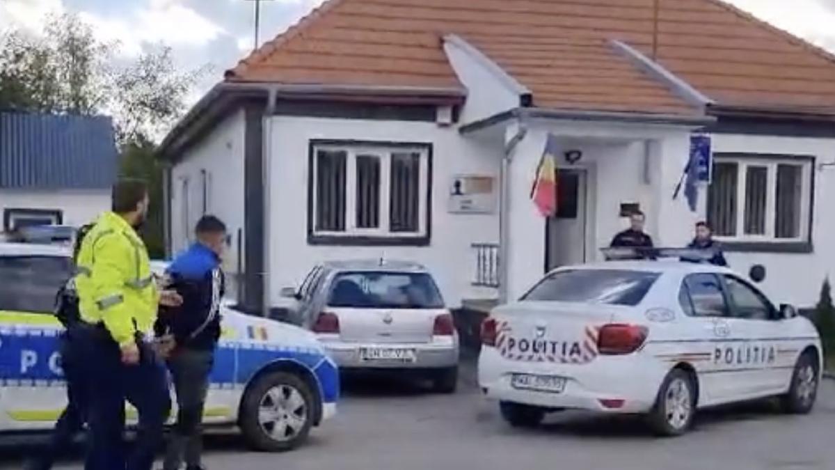 politisti satu mare batuti vecini barbat amendat 10 persoane retinute