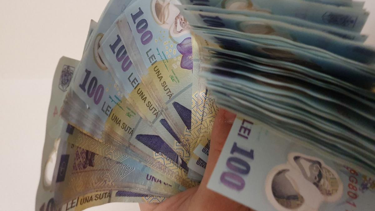 top pensii speciale opt fosti magistrati 50000 lei luna