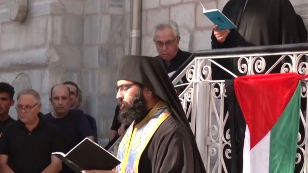 parintele teofil reprezentant bor ierusalim preoti romani slujba pomenire morti israel