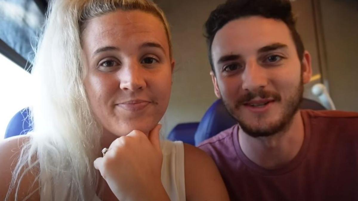 soc trait vloggeri americani vizita romania