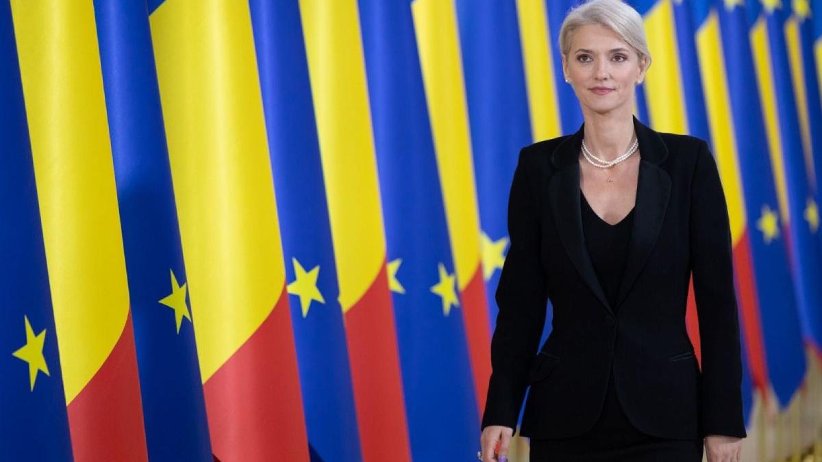 alina gorghiu ministrul justitiei mesaj condamnati fugari