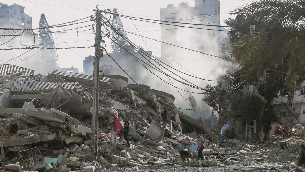 doamne nu mai putem traiau 60 persoane martuia roman supravietuit bombardament gaza