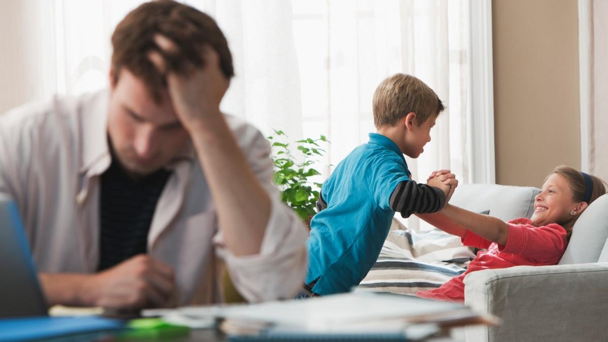 ins actulizare valoare cos de cumparaturi familii cu doi copii romania