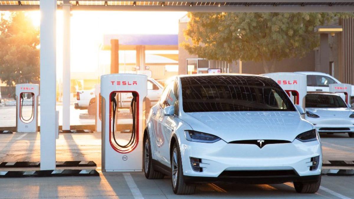 oras romania tesla supercharger brasov