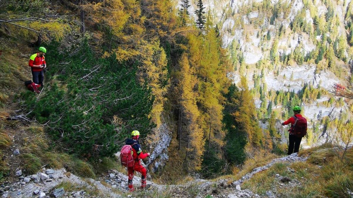 apel salvamontisti rucsac baiat 18 ani gasit mort bucegi