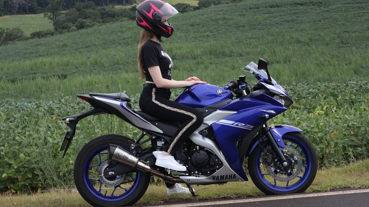 permisul de conducere categoria b valabil motociclete conditii