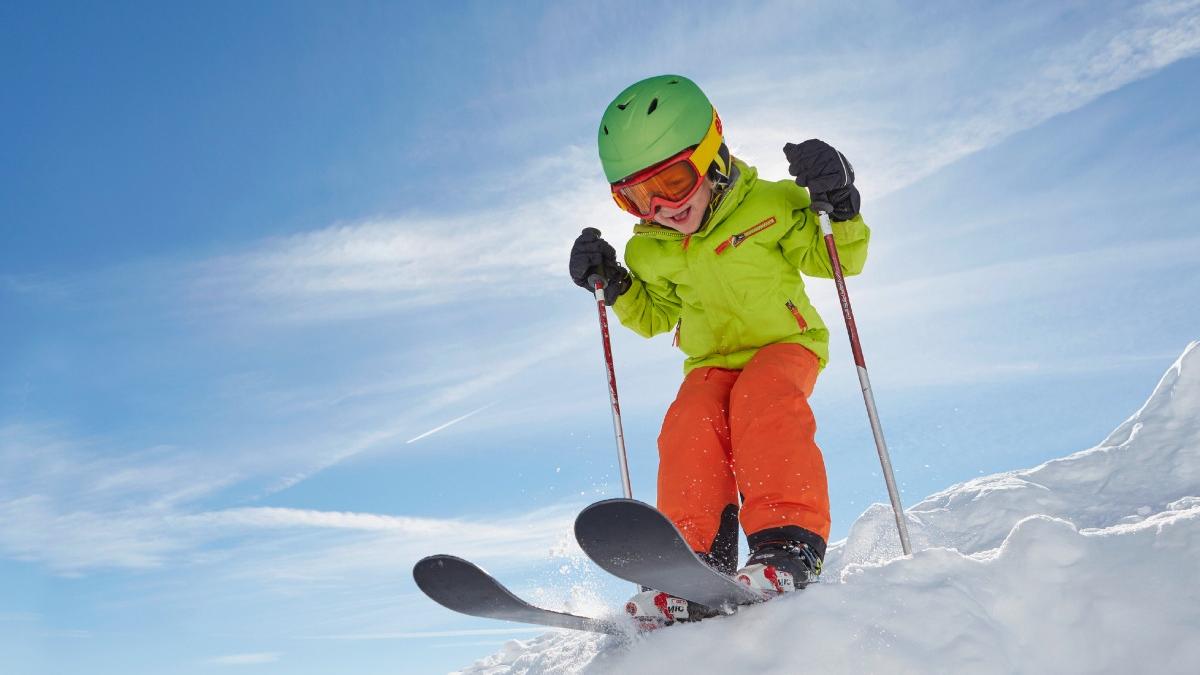 partie artificiala copii parcul tineretului bucuresti acces gratuit