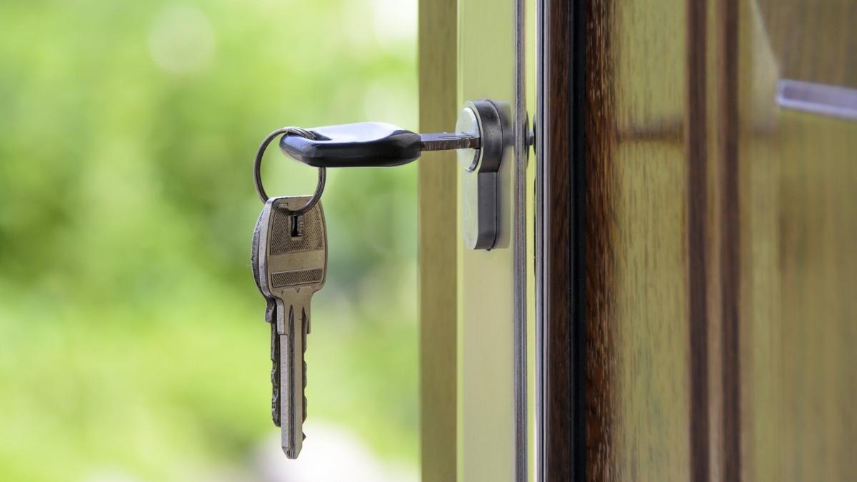 romani lista cumparatori case ungaria preturi locuinte