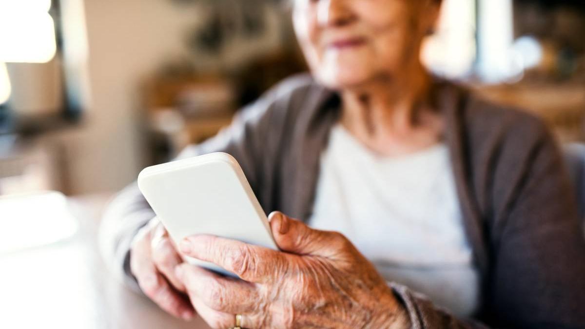 escrocherie batrana iasi lasata fara 19 000 lei cateva minute