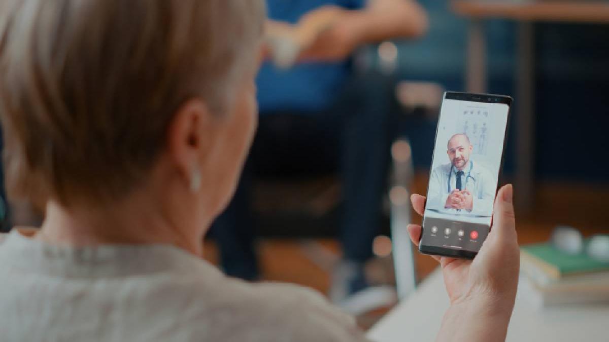 aplicatia care ne tine in contact cu medicul din confortul canapelei