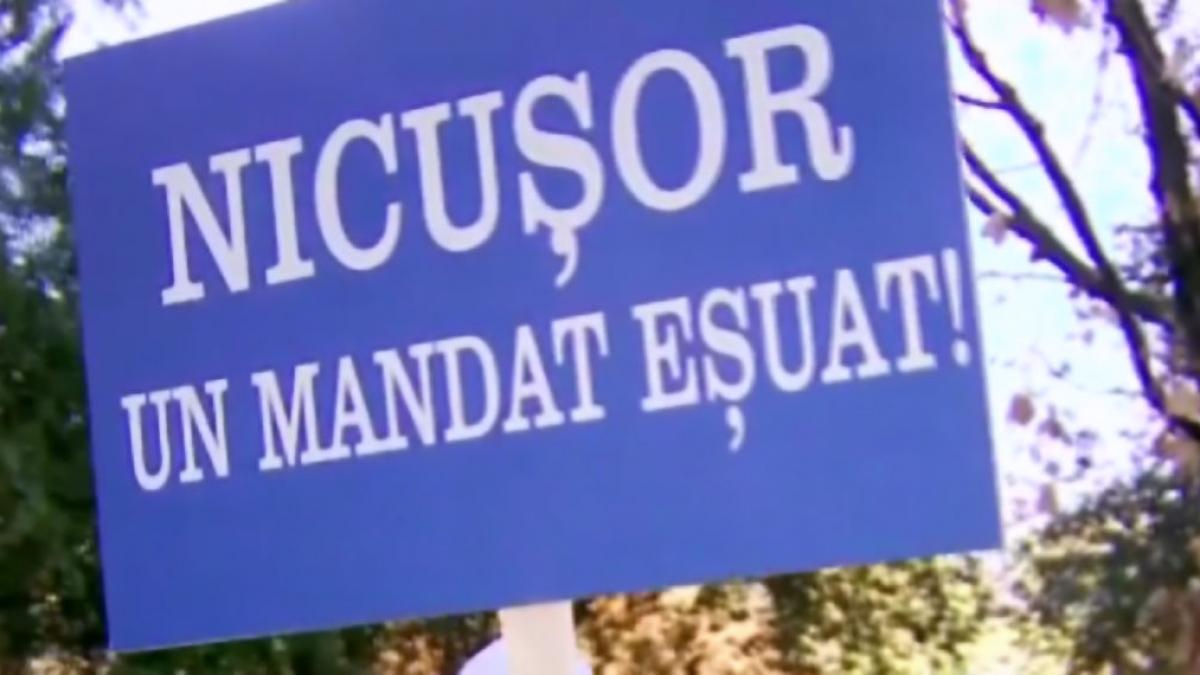 protest primarie bucuresti nicusor dan