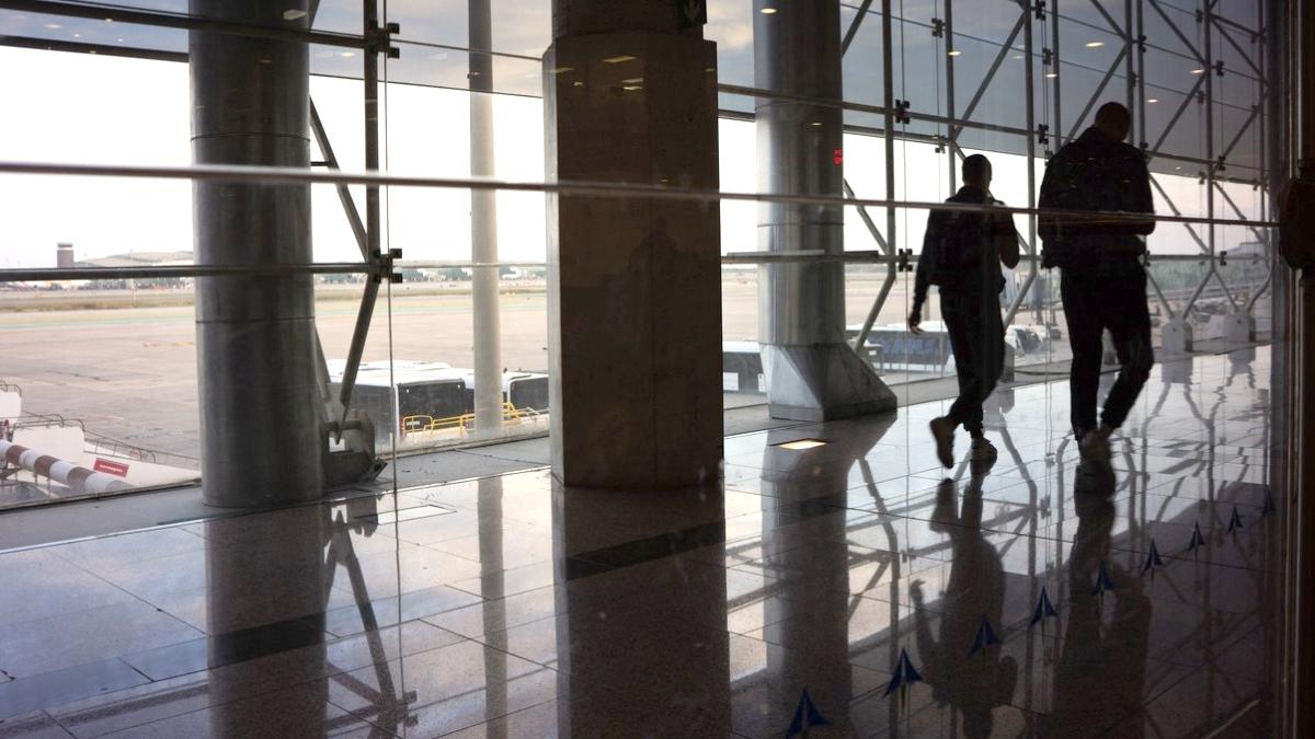 suspect luare ostatici aeroport hamburg