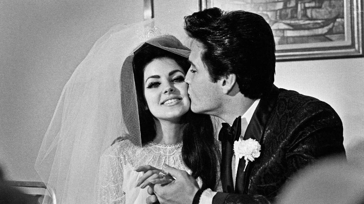 motiv priscilla presley recasatorit despartire elvis