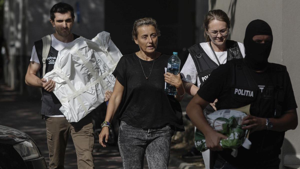 mama vlad pascu miruna pascu arest domiciliu