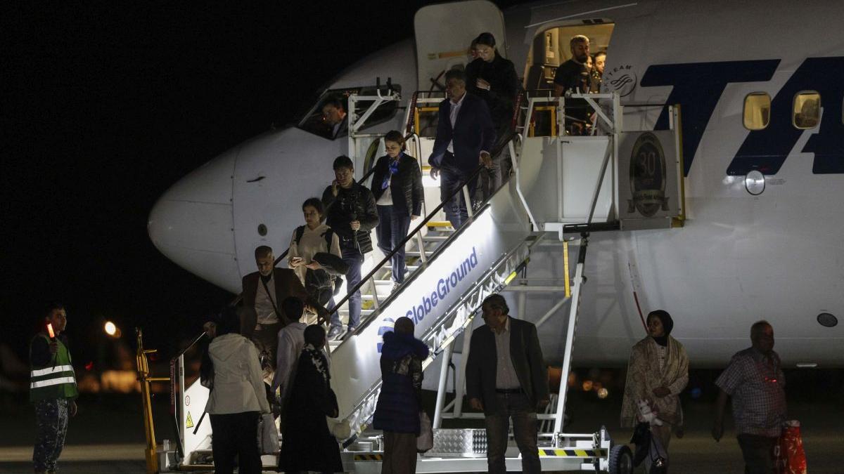 refugiati gaza romania verificati sri terorism avion cairo