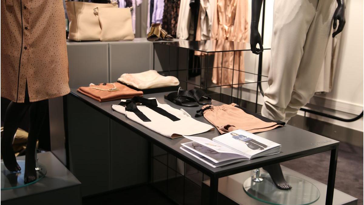 romani arestati furt obiecte de lux